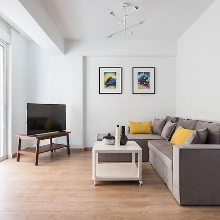 Stunning Flat With Lovely Terrace & Parking Garage Atény Exteriér fotografie