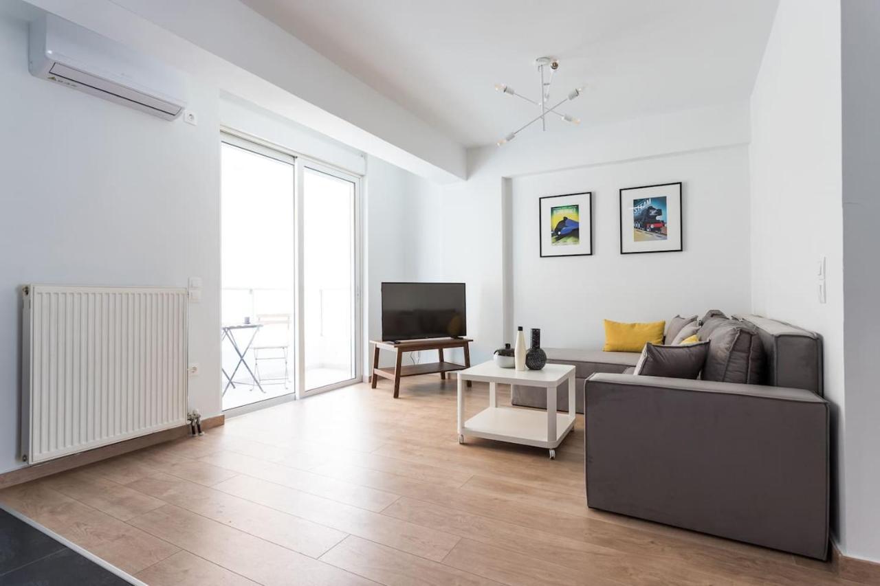 Stunning Flat With Lovely Terrace & Parking Garage Atény Exteriér fotografie